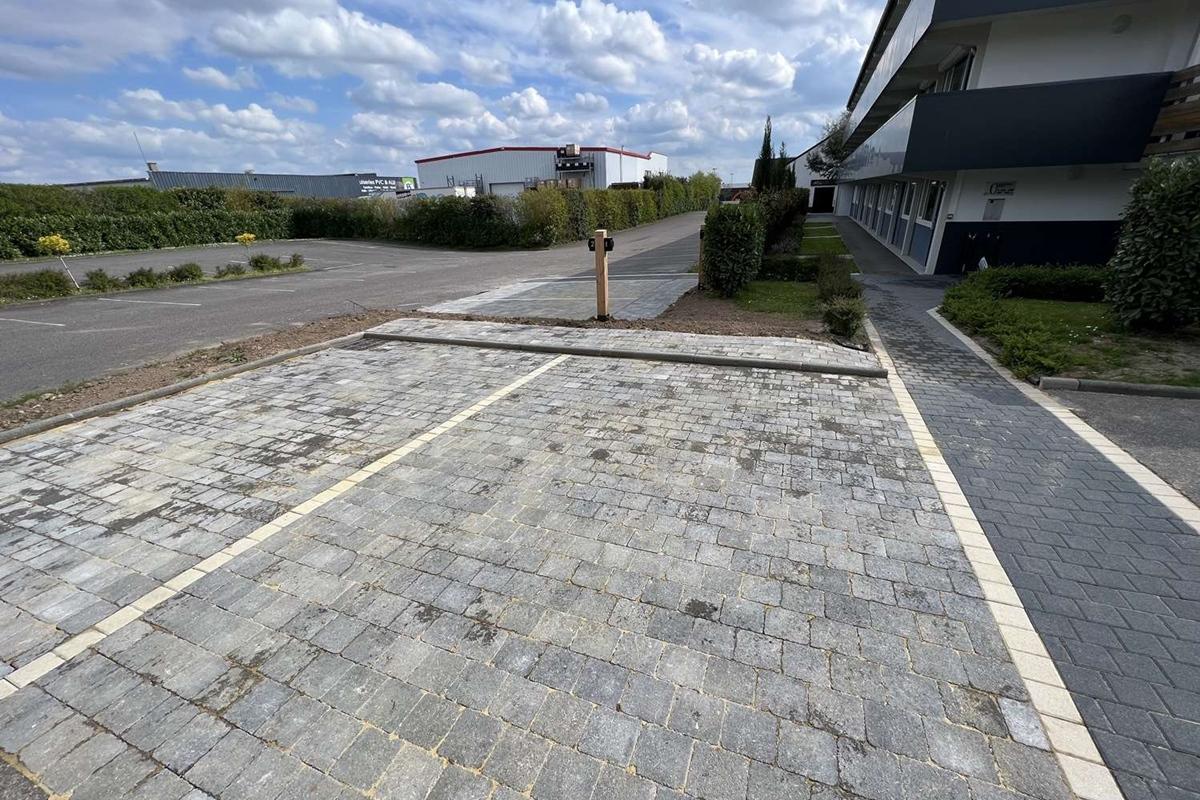 Kyriad Лізьє Екстер'єр фото